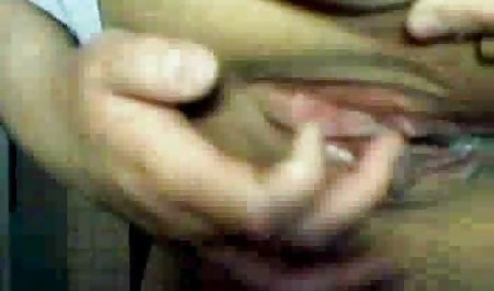 Naked masseuse sucked penis client and decided on sex